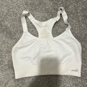 Women’s white sport bra. No padding